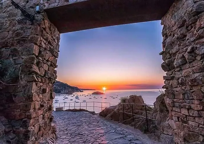 Portal 17 Tort Guest house 3*